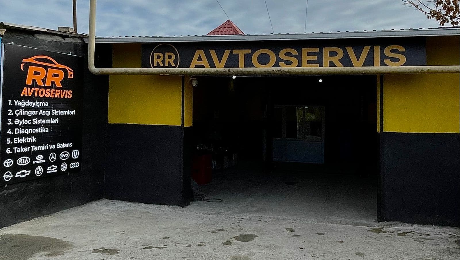 RR AVTOSERVIS